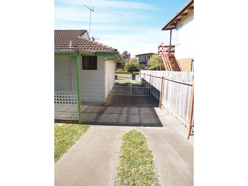 16 Verge Road, Callala Beach NSW 2540
