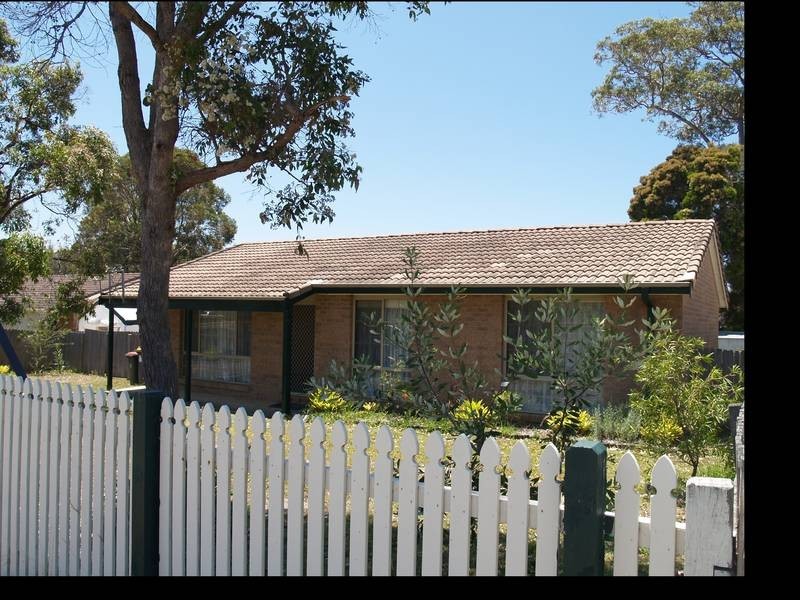 24 Lackersteen Street, Callala Bay NSW 2540