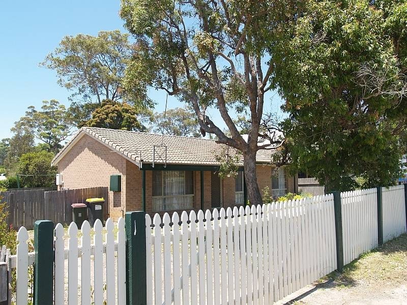 24 Lackersteen Street, Callala Bay NSW 2540