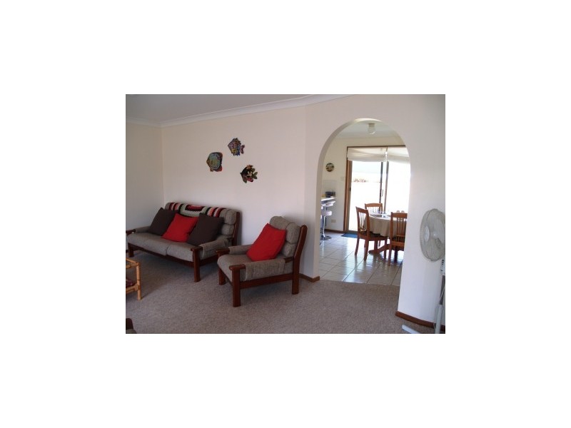 24 Lackersteen Street, Callala Bay NSW 2540
