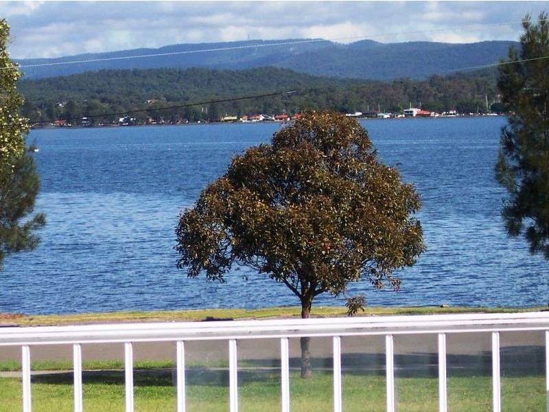 Warners Bay NSW 2282