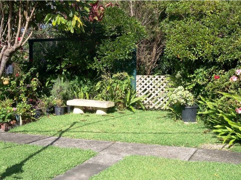 Warners Bay NSW 2282