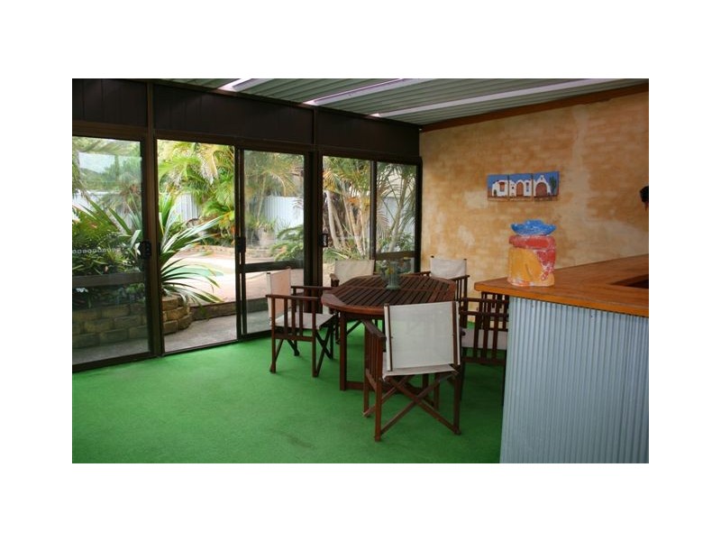 Caves Beach NSW 2281