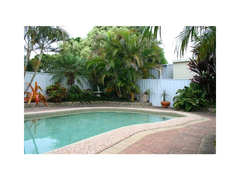 Caves Beach NSW 2281