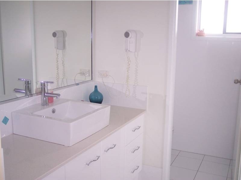 Caves Beach NSW 2281