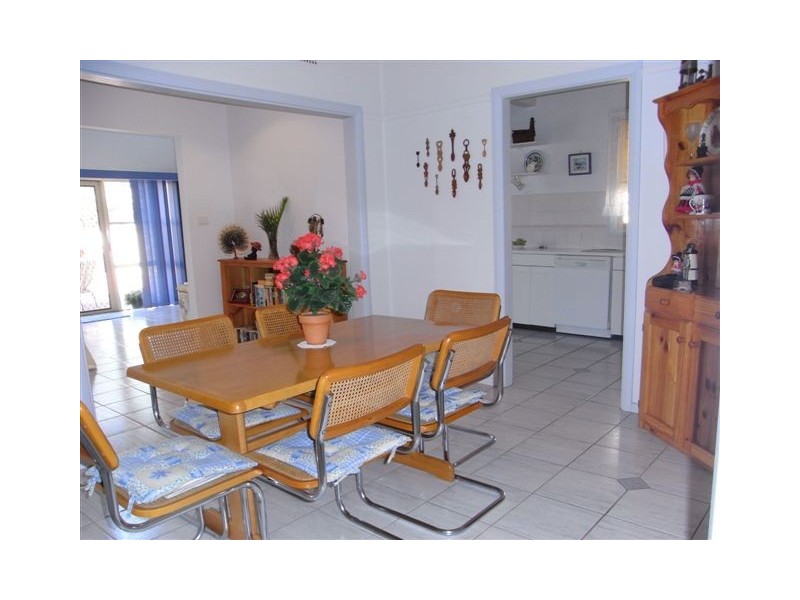 3 Clara Street, Belmont South NSW 2280