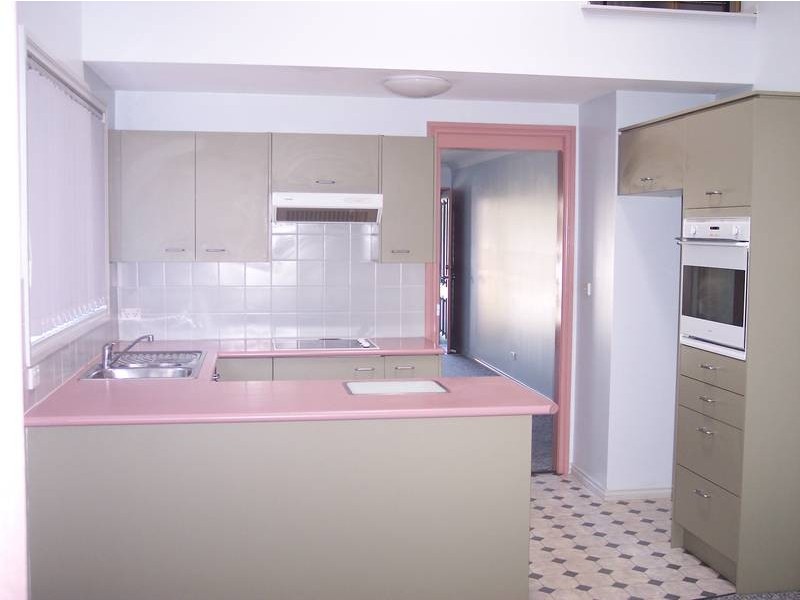 17/25-31 Haddon Crescent, Marks Point NSW 2280
