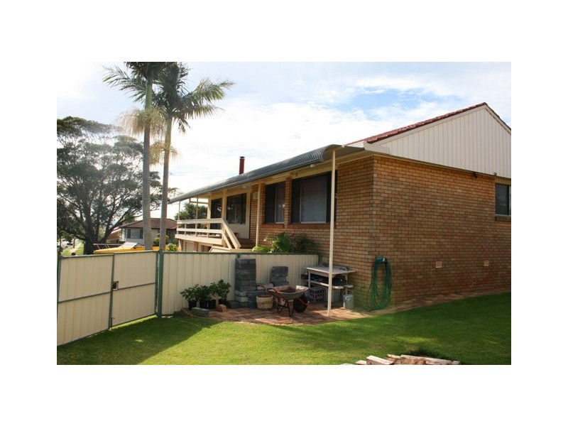 Caves Beach NSW 2281