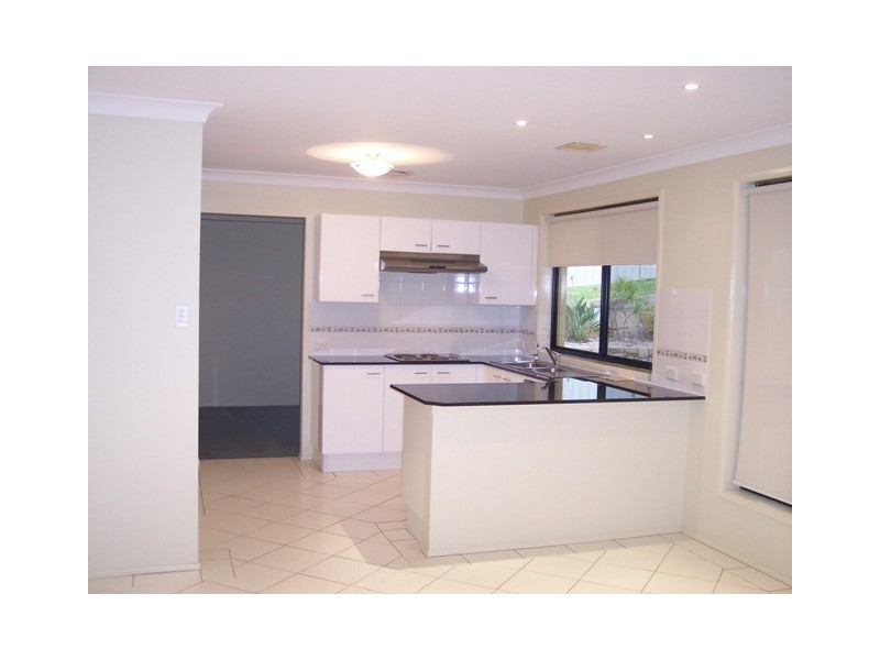 12 Copper Valley Close, Caves Beach NSW 2281