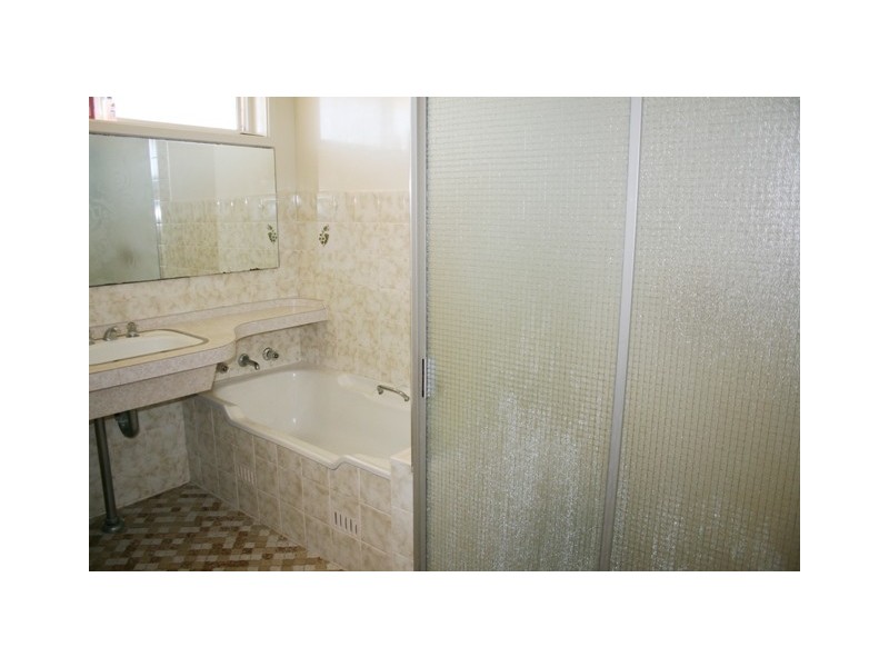 Caves Beach NSW 2281