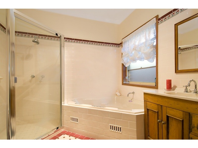 Caves Beach NSW 2281