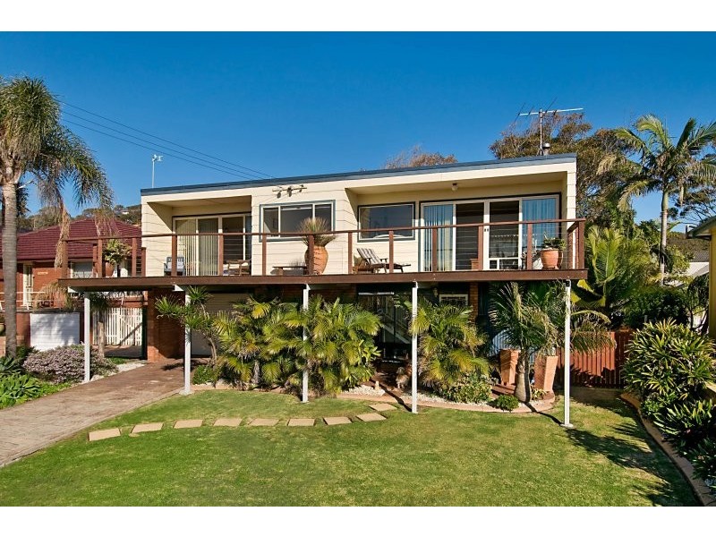Caves Beach NSW 2281