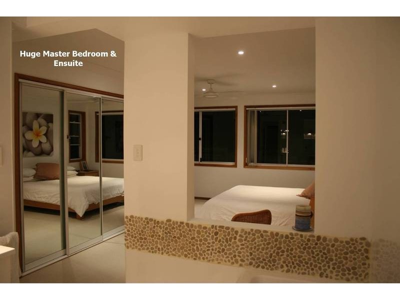 28 Copper Valley Close, Caves Beach NSW 2281