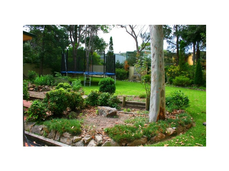 Caves Beach NSW 2281