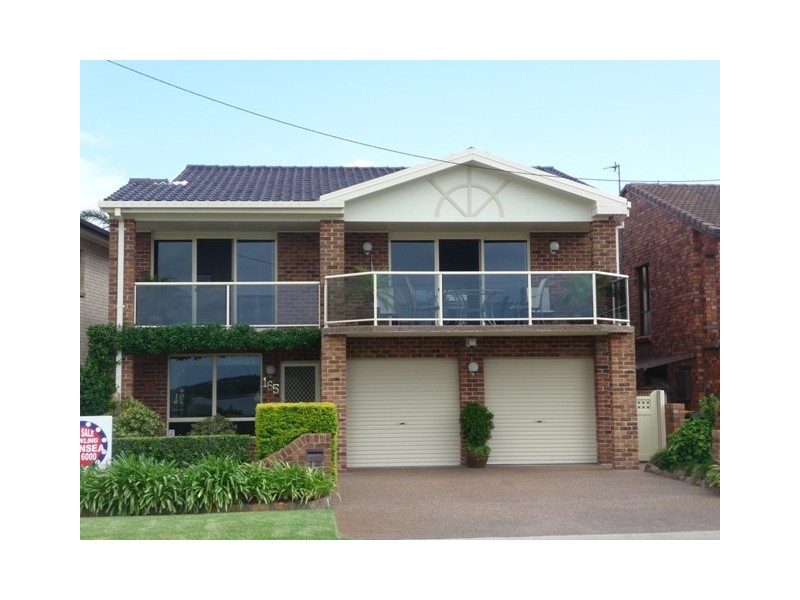 Blacksmiths NSW 2281