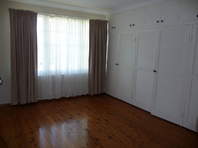 12 Scenic Drive, Caves Beach NSW 2281