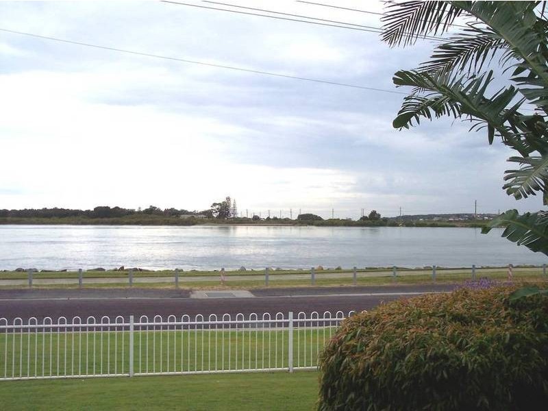 1/65 Channel Street, Swansea NSW 2281