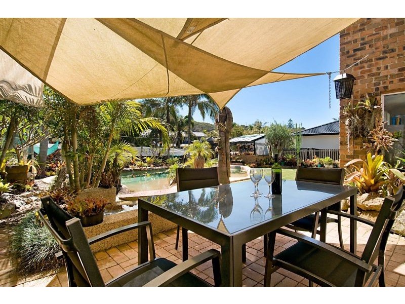 Caves Beach NSW 2281
