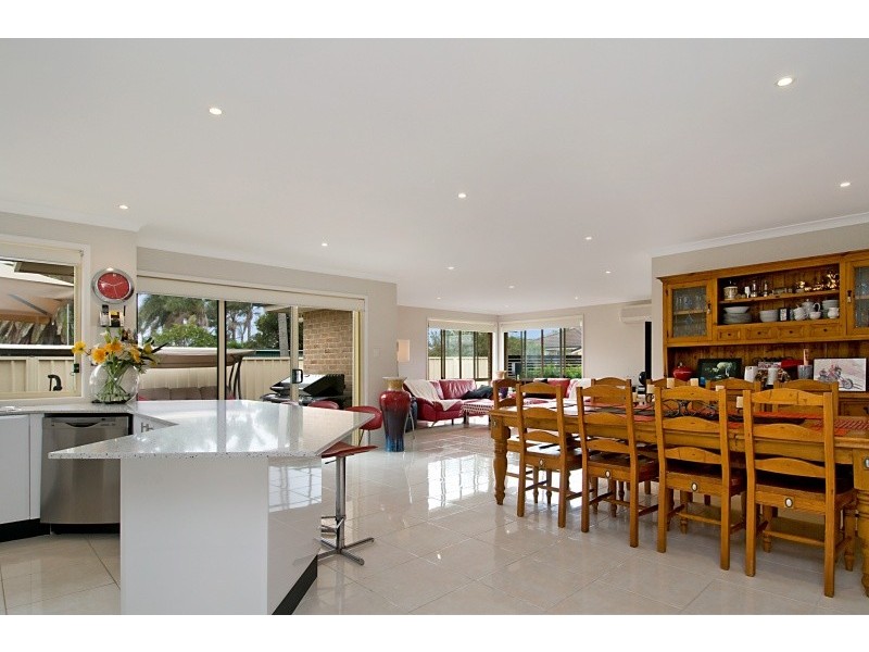 Blacksmiths NSW 2281