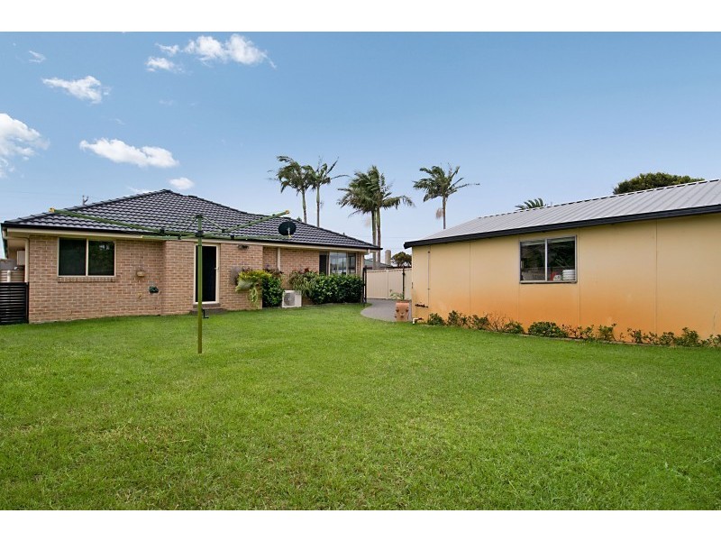 Blacksmiths NSW 2281