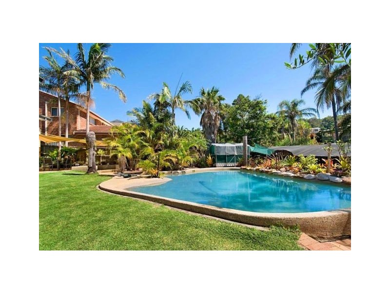 Caves Beach NSW 2281