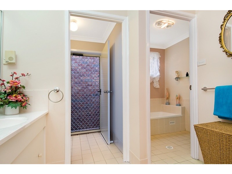 Caves Beach NSW 2281