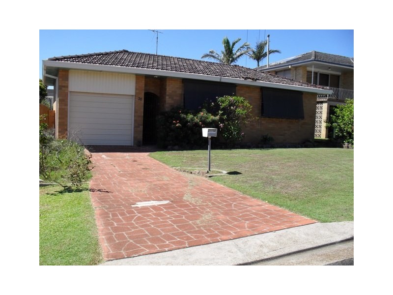 38 Pacific Street, Caves Beach NSW 2281