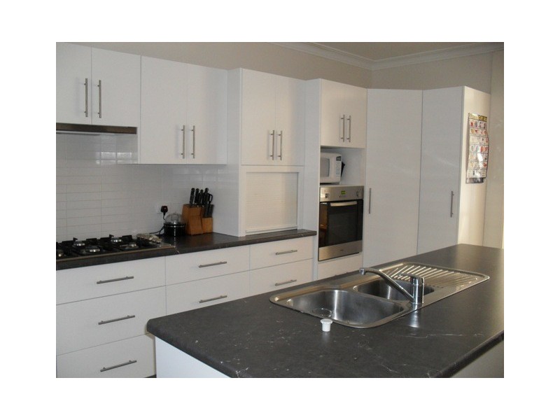 38 Pacific Street, Caves Beach NSW 2281