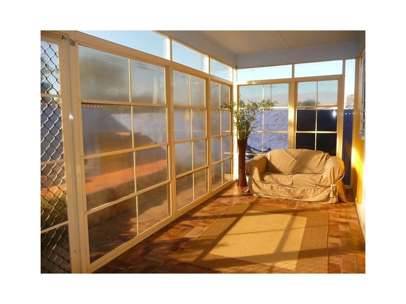 56 Lakeview Parade, Pelican NSW 2281