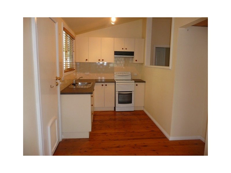 84 Lake Road, Swansea NSW 2281