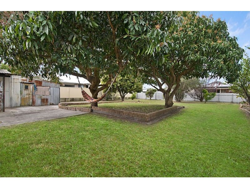 16 Boyd Street, Swansea NSW 2281
