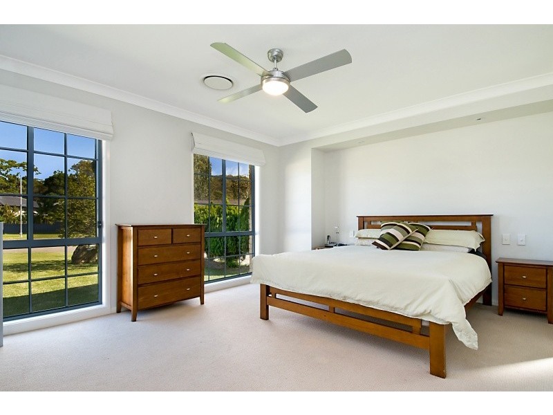 Caves Beach NSW 2281