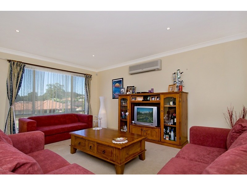 97 Silky Oak Drive, Caves Beach NSW 2281