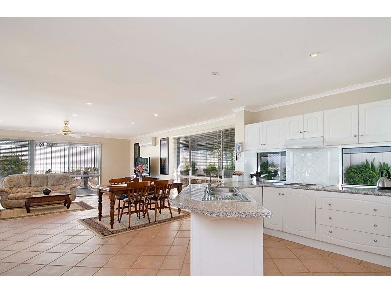 Caves Beach NSW 2281