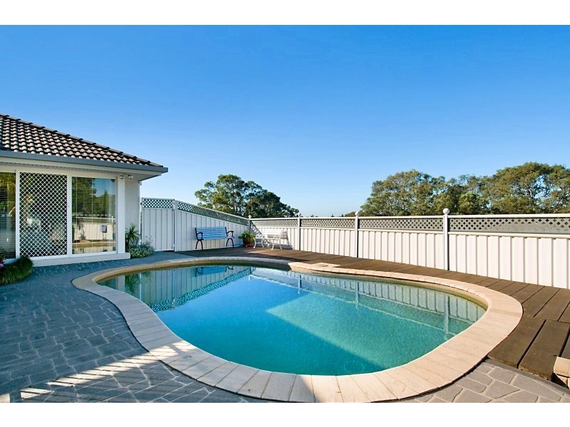 Caves Beach NSW 2281