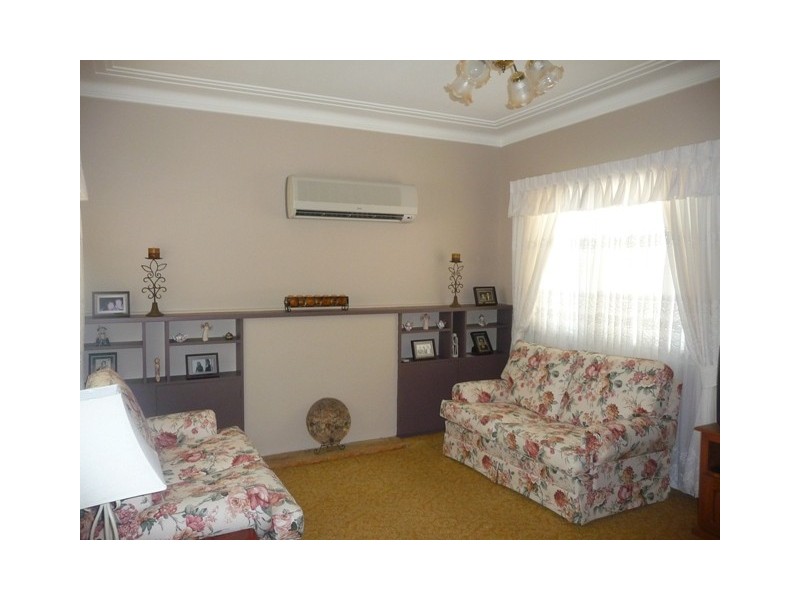 23 Hitchcock Ave, Belmont NSW 2280