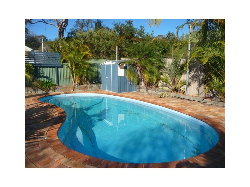 37 Central Avenue, Nords Wharf NSW 2281