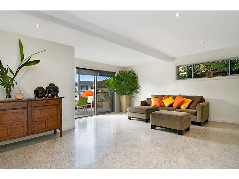 Caves Beach NSW 2281