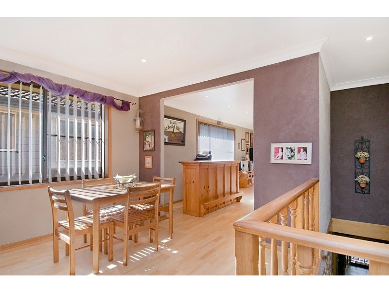 Blacksmiths NSW 2281