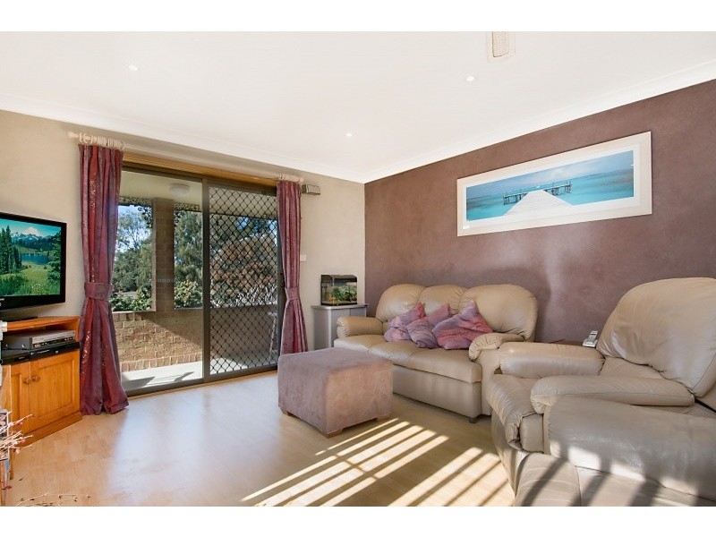 Blacksmiths NSW 2281