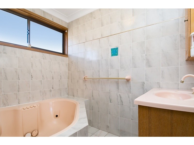 Blacksmiths NSW 2281