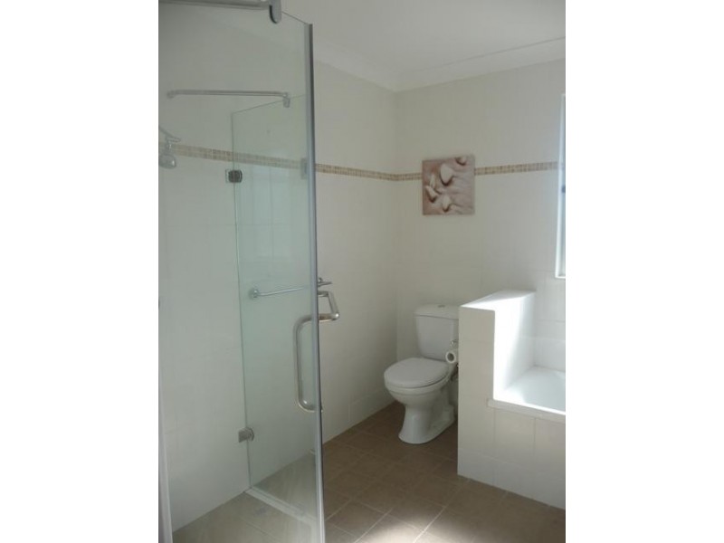 1 Cabbage Tree Palm Crescent, Pelican NSW 2281