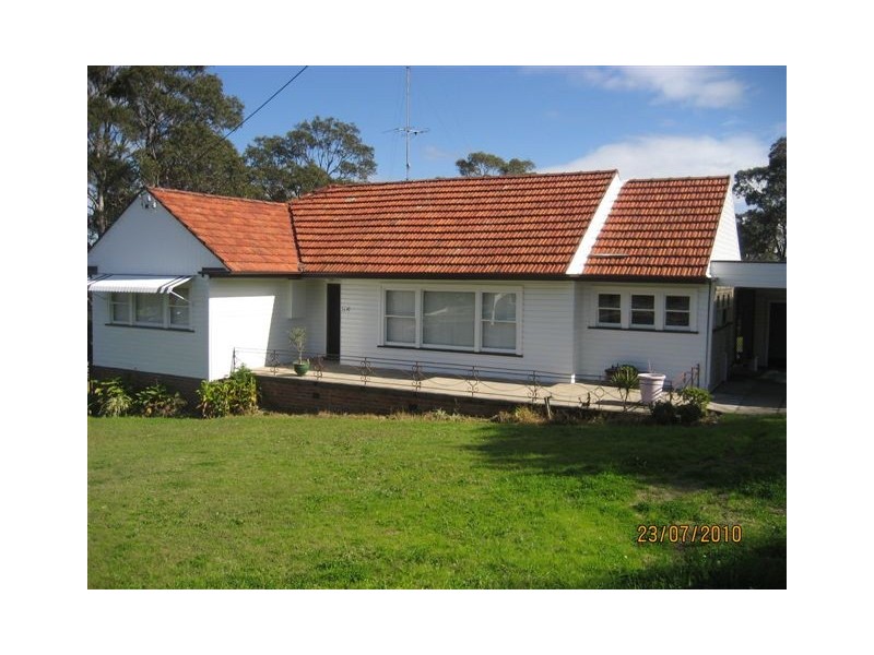 264 Lake Road, Glendale NSW 2285