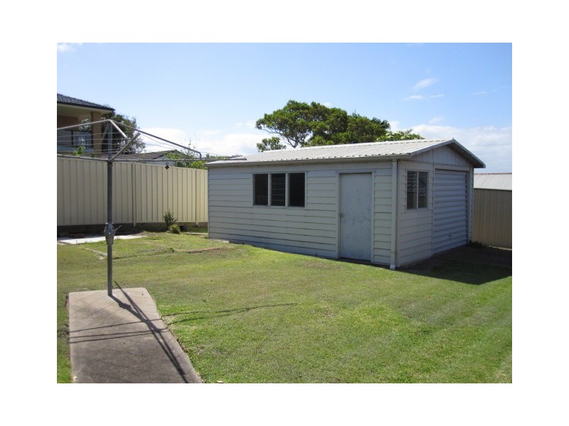 Caves Beach NSW 2281