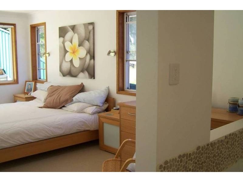 Caves Beach NSW 2281