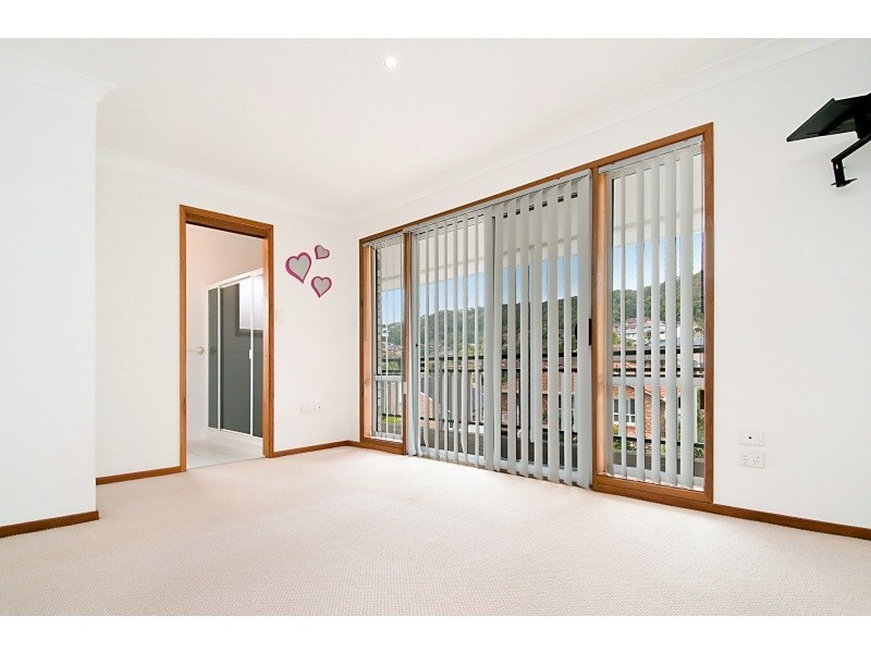 Caves Beach NSW 2281