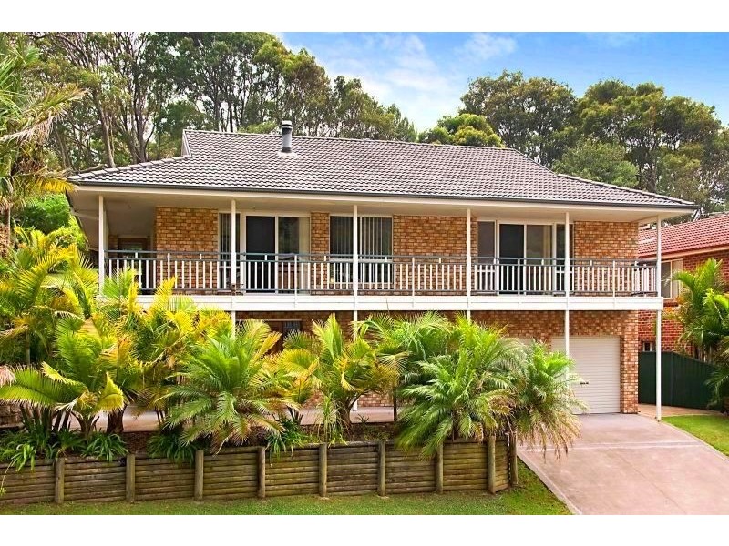 Caves Beach NSW 2281