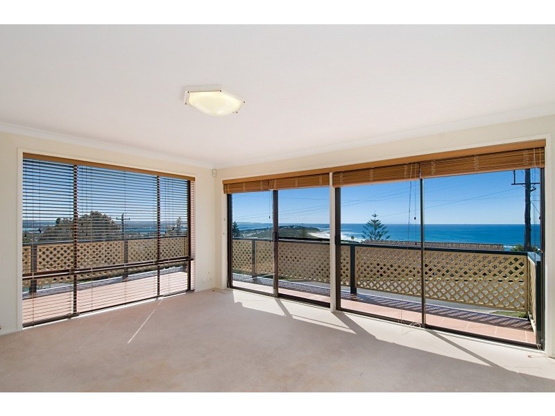 Caves Beach NSW 2281
