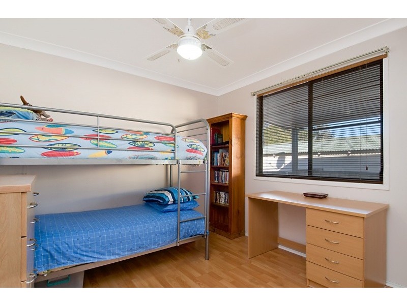 Pelican NSW 2281