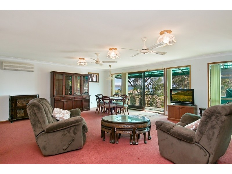 17a Nords Wharf Road, Nords Wharf NSW 2281